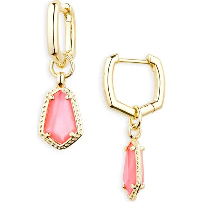 Kendra Scott Alexandria Geometric Drop Huggie Hoop Earrings In Pink