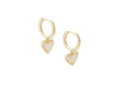 Kendra Scott Ari Heart Huggie In Gold