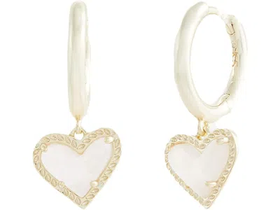 Kendra Scott Ari Heart Huggie In White