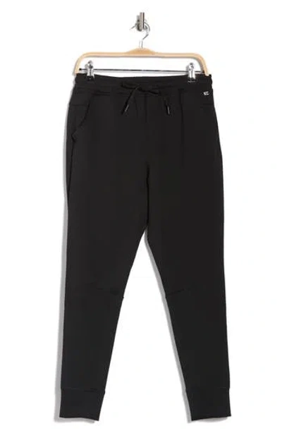 Kenneth Cole Active Scuba Joggers In Black