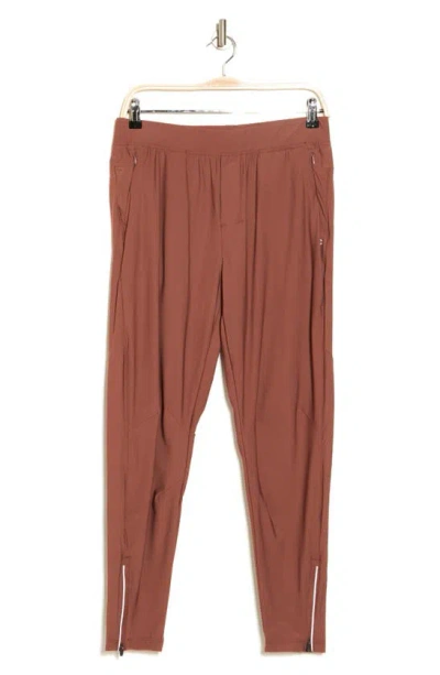 Kenneth Cole Active Tech Stretch Joggers In Smokey Topaz