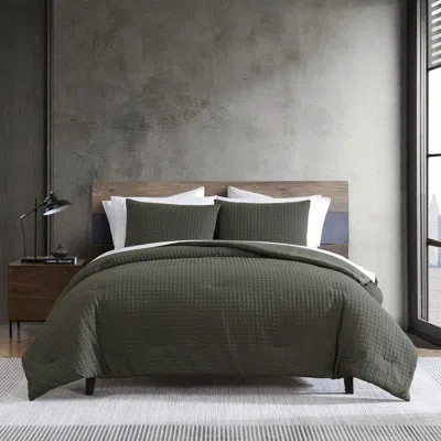 Kenneth Cole Houndstooth Reversible Green Comforter Set