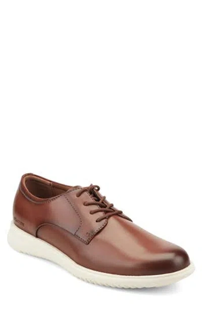 Kenneth Cole Nathan Derby In Brown
