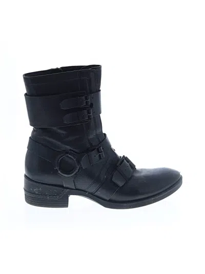 Pre-owned Kenneth Cole New York Ankle Boots In Black
