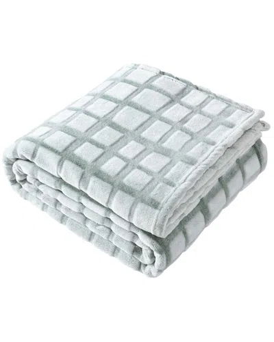 Kenneth Cole New York Wavy Grid Jacquard Plush Reversible Throw Blanket In Green