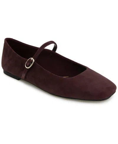 Kenneth Cole New York Women's Jasper Plain Ballet Flats In Burgundy