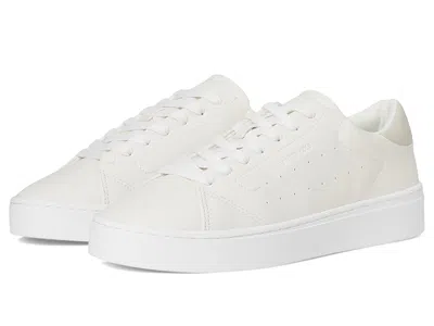 Kenneth Cole Nicco In White