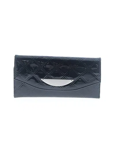 Pre-owned Kenneth Cole Reaction Clutch In Black