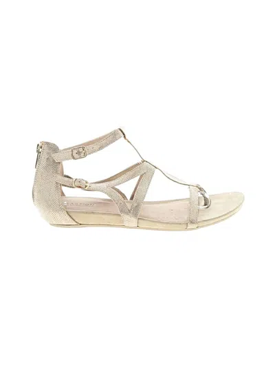 Pre-owned Kenneth Cole Reaction Sandals In Ivory