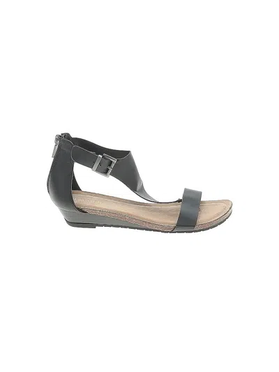 Pre-owned Kenneth Cole Reaction Wedges In Black