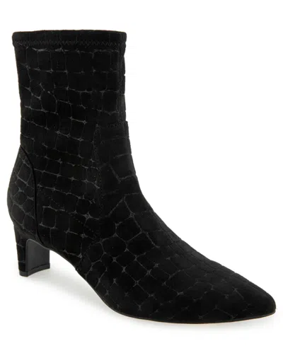 Kenneth Cole Reaction Women's Bindi Heeled Pointed Toe Dress Booties In Black