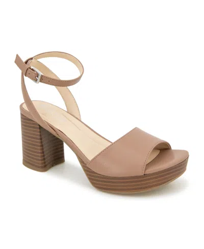 Kenneth Cole Reaction Women's Ryanne Platform Sandals In Classic Tan
