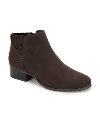 KENNETH COLE REACTION WOMEN'S SHEA BLOCK HEEL BOOTIES