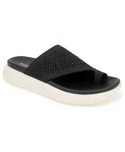 Kenneth Cole Reaction Women's Teffi Knit Round Toe Flat Sandals In Black Knit