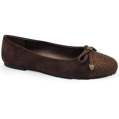 Kenneth Cole Reaction Womens Embellished Faux Suede Ballet Flats In Chocolate