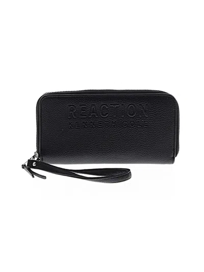 Pre-owned Kenneth Cole Reaction Wristlet In Black