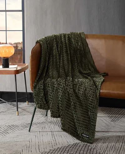 Kenneth Cole Textured Solid Throw Blanket In Green