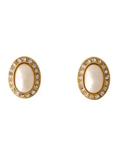 Pre-owned Kenneth Jay Lane Faux Pearl Crystal Clip-on In Multi