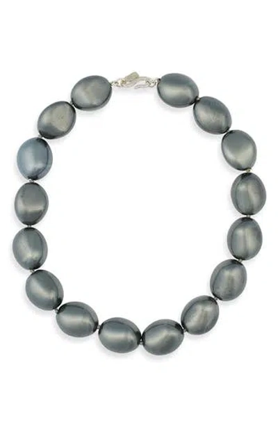 Kenneth Jay Lane Grey Faux Pearl Collar Necklace In Gray