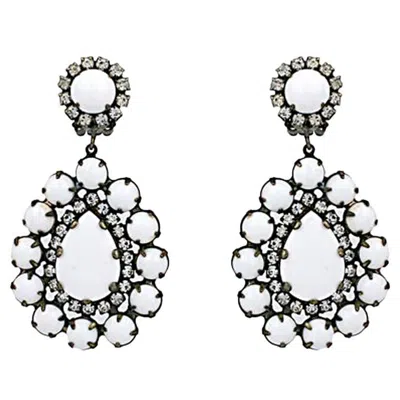 Pre-owned Kenneth Jay Lane Milk Earrings In Gray