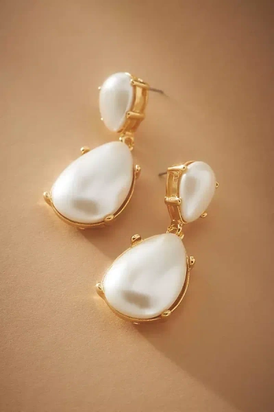 Kenneth Jay Lane Pearl Drop Earrings In White