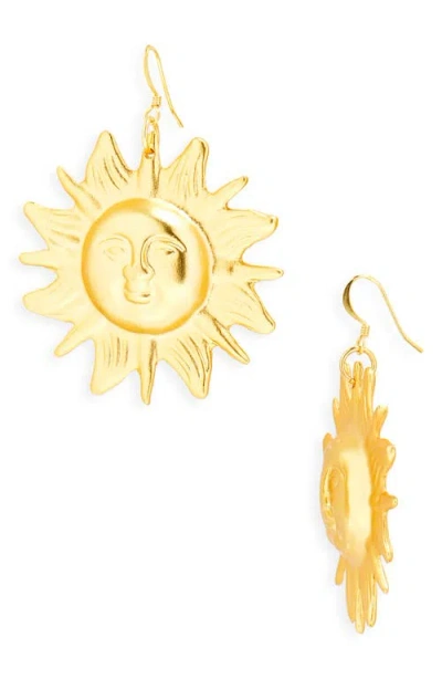 Kenneth Jay Lane Sun Drop Earrings In Gold