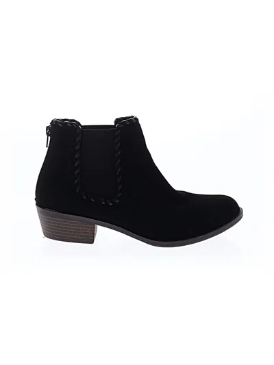 Pre-owned Kensie Ankle Boots In Black
