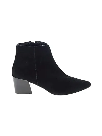 Pre-owned Kensie Ankle Boots In Black