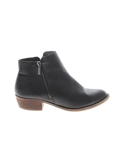 Pre-owned Kensie Ankle Boots In Black