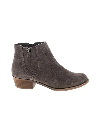 Pre-owned Kensie Ankle Boots In Gray