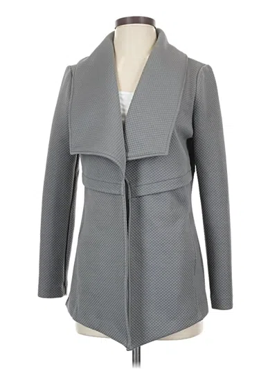 Pre-owned Kensie Coat In Gray
