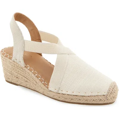 Kensie Davina Slingback Wedge Sandal In White