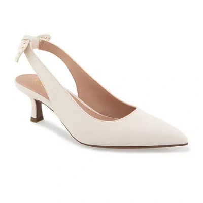 Kensie Olympia Womens Pointed Closed Toe Kitten Heel Pumps In White