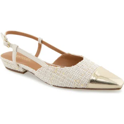 Kensie Penny Slingback Flat In White