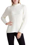 Kensie Punk Yarn Long Sleeve Mock Neck Sweater In White In White