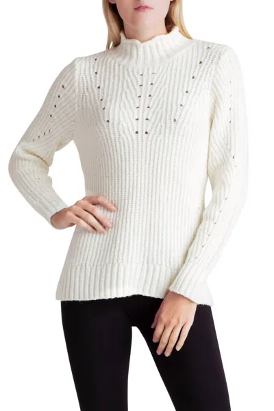 Kensie Punk Yarn Long Sleeve Mock Neck Sweater In White
