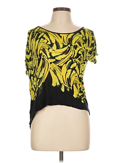 Pre-owned Kensie Short Sleeve T-shirt In Yellow
