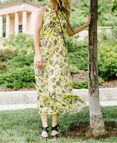 Kensie Sunset Midi Dress In Canary In Multi