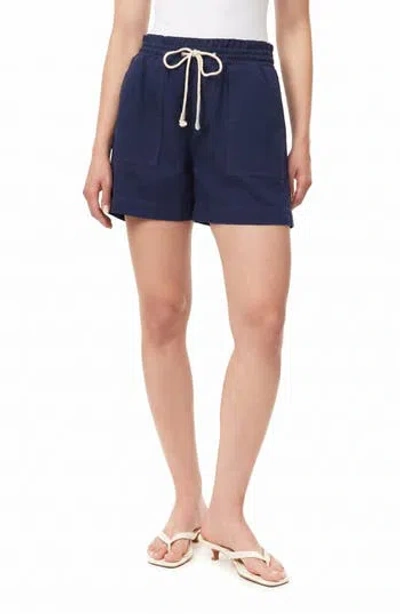Kensie Trapunto Stitched Pocket Pull-on Shorts In Black