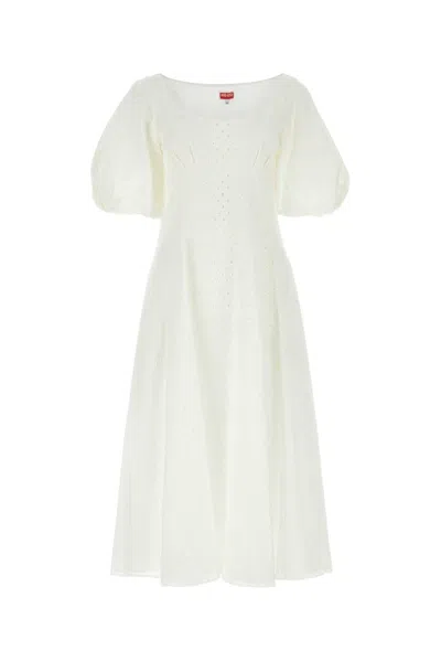 Kenzo Abito In White