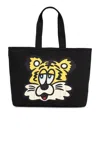 Kenzo Large Pattern Shoulder Bag In Black