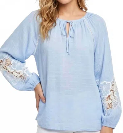 Keren Hart Crochet Lace Quarter-sleeve Blouse In Light Blue