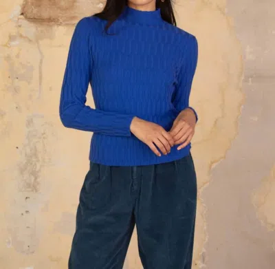 Kerisma Daza Top In Blue Victoire In Multi