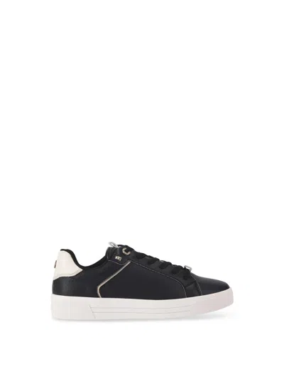 Kg Kurt Geiger Lillian In Black