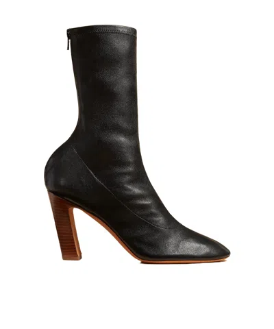 Khaite Apollo Zipped Boots In Black