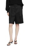 Khaite Auggie Shorts In Black