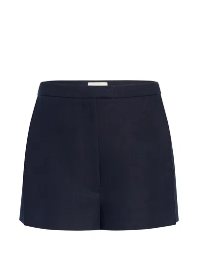 Khaite Blane Shorts In Blue