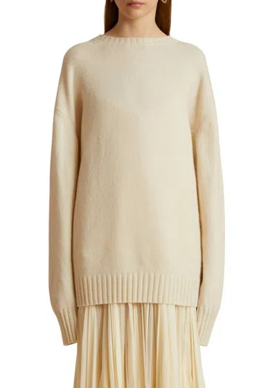 Khaite Camilla Cashmere Sweater In Magnolia