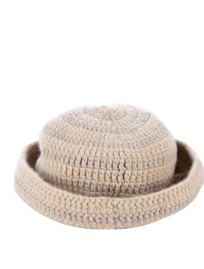 Pre-owned Khaite Cashmere Knitted Hat W/tags In Neutral
