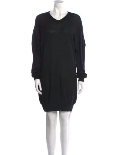 Pre-owned Khaite Cashmere V-neck Sweater In Black